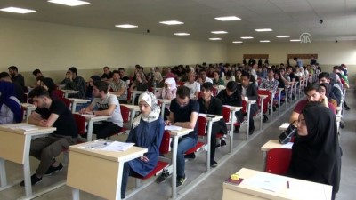 CÜ'nün Yabancı Öğrenci Sınavına 'Rekor' Başvuru