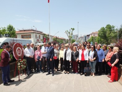 Malatya'da CHP'den 19 Mayıs Kutlaması