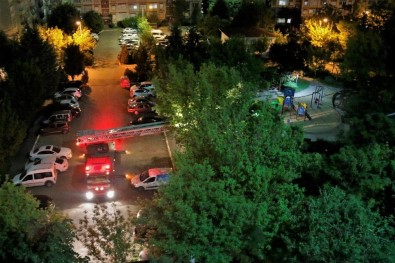 (Özel) Sahurda Kedi Kurtarma Operasyonu