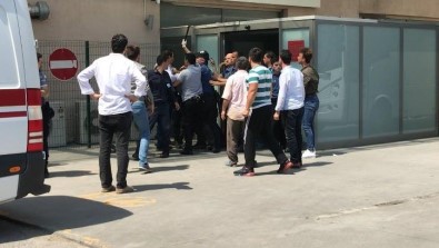Sakarya'da 4 Kişinin Yaralandığı Çatışma Hastaneye Sıçradı
