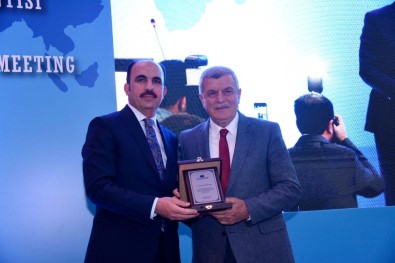 Başkan Altay, Türk Dünyası Belediyeler Birliği Başkanlığına Seçildi
