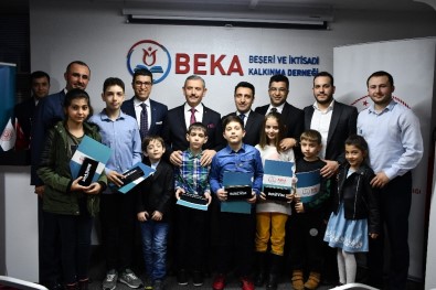 BEKA Derneği Çocuklara Kodlama Eğitimi Veriyor