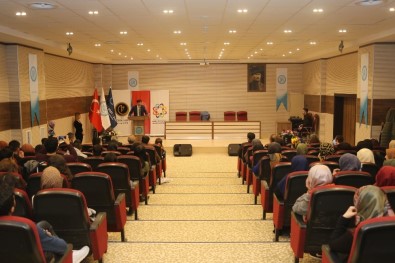 BEÜ'de 'Doğu'nun Yedinci Oğlu Sezai Karakoç' Konferansı