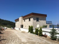 BELEDİYE ENCÜMENİ - Bodrum'da Kaçak Ve İzinsiz Yapıya Geçit Yok