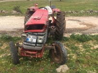 ERSİN ARSLAN - Devrilen Traktörün Sürücüsü Öldü