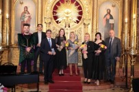 BAROK - Nuri Harun Ateş'in Barok Masalları Beğeni Topladı