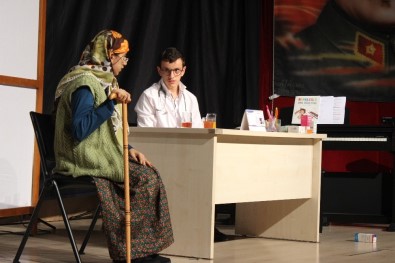 Özel Öğrencilerden Özel Program