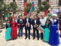 DÜĞMELİ EVLER - Dünya Gençleri Akseki'de Buluştu