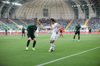 LEFTER KÜÇÜKANDONYADİS - Emre Demir, Ligin En Genç Oyuncusu Oldu