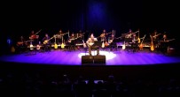 MAVERA - GAÜN'de Bağlama Konserine Yoğun İlgi