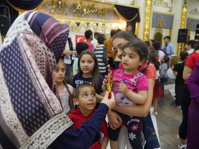 Gaziantep'te 500 Yetim Ve Ailesine İftar