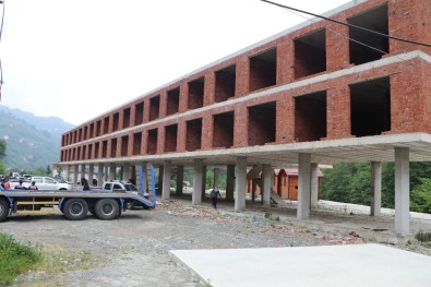 Gergin Başlayan Fırtına Vadisi'ndeki Yıkımlara 'Tebligat' Engeli