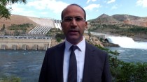 ERSİN TEPELİ - Keban Baraj Gölü'nün 3 Tahliye Kapağı Daha Açıldı