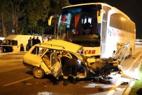 Otobüs Otomobile Çarptı Açıklaması 3 Ölü
