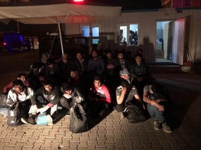 Tekirdağ'da 27 Kaçak Göçmen Yakalandı