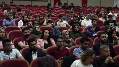 Van'da 'Sığınmacı Gençler Kendini Anlatıyor' Konferansı