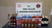 KAÇAK SİGARA - Gürcü Otobüsünde Kaçak Alkol Ve Sigara Ele Geçirildi