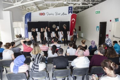 Masal İzlemenin Keyfi