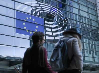 360 Milyon Seçmen AP İçin Oy Kullanacak