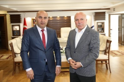 Başkonsolos Guliyev'den Başkan Sekmen'e Ziyaret