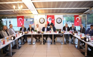 Cumhurbaşkanı Başdanışmanı Topçu Açıklaması 'Bu Dünyanın Bize İhtiyacı Var'