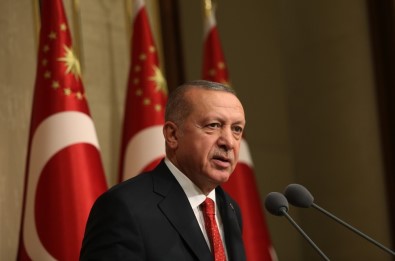 Cumhurbaşkanı Erdoğan, Eğitim Çalışanları İle İftar Programında Bir Araya Geldi