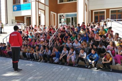 Karaman'da Çocuklar Atletizme Kazandırılıyor