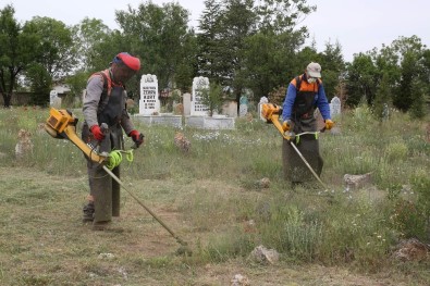 Konya'da Bin 614 Mezarlık Bayram Ziyaretlerine Hazırlanıyor