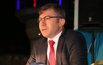 Prof. Dr. Küçükuğurlu Erzurum'un Camilerini Anlattı