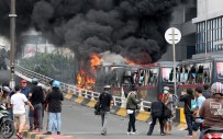 JAKARTA - Seçim Protestolarında Arbede Açıklaması 6 Ölü, 200 Yaralı, 69 Gözaltı