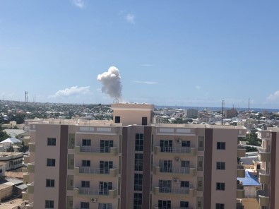 Somali'de İntihar Saldırısı Açıklaması 2 Ölü