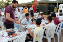 SAHUR YEMEĞİ - 900 Suriyeli Öğrenciye İftar Ve Sahur Yemeği Verildi