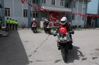 KURUSIKI TABANCA - Afyonkarahisarlı Hayırseverler 10 Motosikleti Polise Teslim Etti