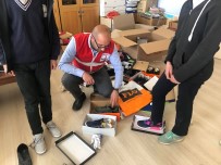 Çıldır Kızılay'dan Bayram Hediyesi