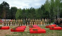 KIZIL ORDU - Kızıl Ordu askerlerine yarım asır sonra cenaze töreni