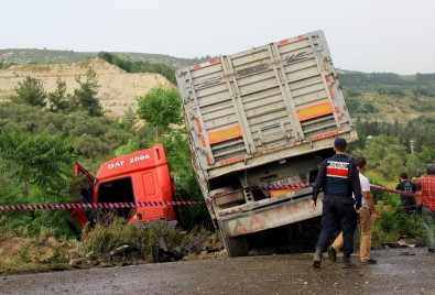 Muğla'da Kazalar Açıklaması 2 Ölü, 2 Yaralı