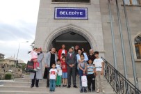 Nevşehir Belediye Başkanı Arı'nın Çocuk Sevgisi