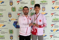 BAYRAMPAŞA BELEDİYESİ - Tekvandonun 'Altın Çocuğu' Bayrampaşa'dan Çıktı