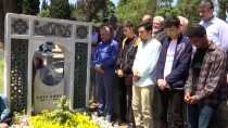 MUHARREM BALCı - Yazar Akif Emre Mezarı Başında Anıldı