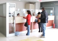 ÇIĞLI BELEDIYESI - Çiğli'de Vezneler Hafta Sonu Açık