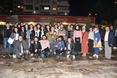 Uganda'dan Fransa'ya Kadar Trabzon'da Okuyan Gençlerle İftarda Buluştular