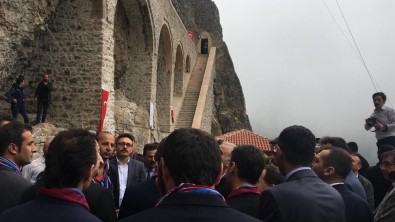 3,5 Yılı Aşkın Süredir Süren Restorasyonun Ardından Sümela Manastırı'nın Ziyaret Açılması İle İlgili Tören Düzenleniyor