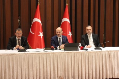 İçişleri Bakanı Süleyman Soylu, Eyüp'te Muhtarlarla Buluştu