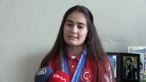 YıLMAZ BÜYÜKERŞEN - Okul Sıralarında Antrenman Yapıp Avrupa Şampiyonu Oldu