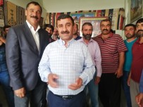 ŞEHİT YAKINI - Şehit Yakını İşçilere HDP'li Belediyeden Eziyet