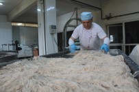 BAYRAM HEDİYESİ - Bayramda Ağızları Pişmaniye Tatlandıracak