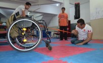 MEVLANA MÜZESİ - Bedensel Engelli Bilek Güreşçinin Hedefi Dünya Şampiyonluğu