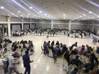 İFTAR YEMEĞİ - Eğitim Bir-Sen Ergani Şubesi İftarda Bir Araya Geldi