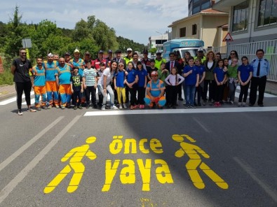 Jandarma Komutanlığından Öğrencilere Trafikte Farkındalık Eğitimi