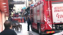 Kadıköy'de Elinde Silahla Çatıya Çıkan Şahıs Polisi Alarma Geçirdi